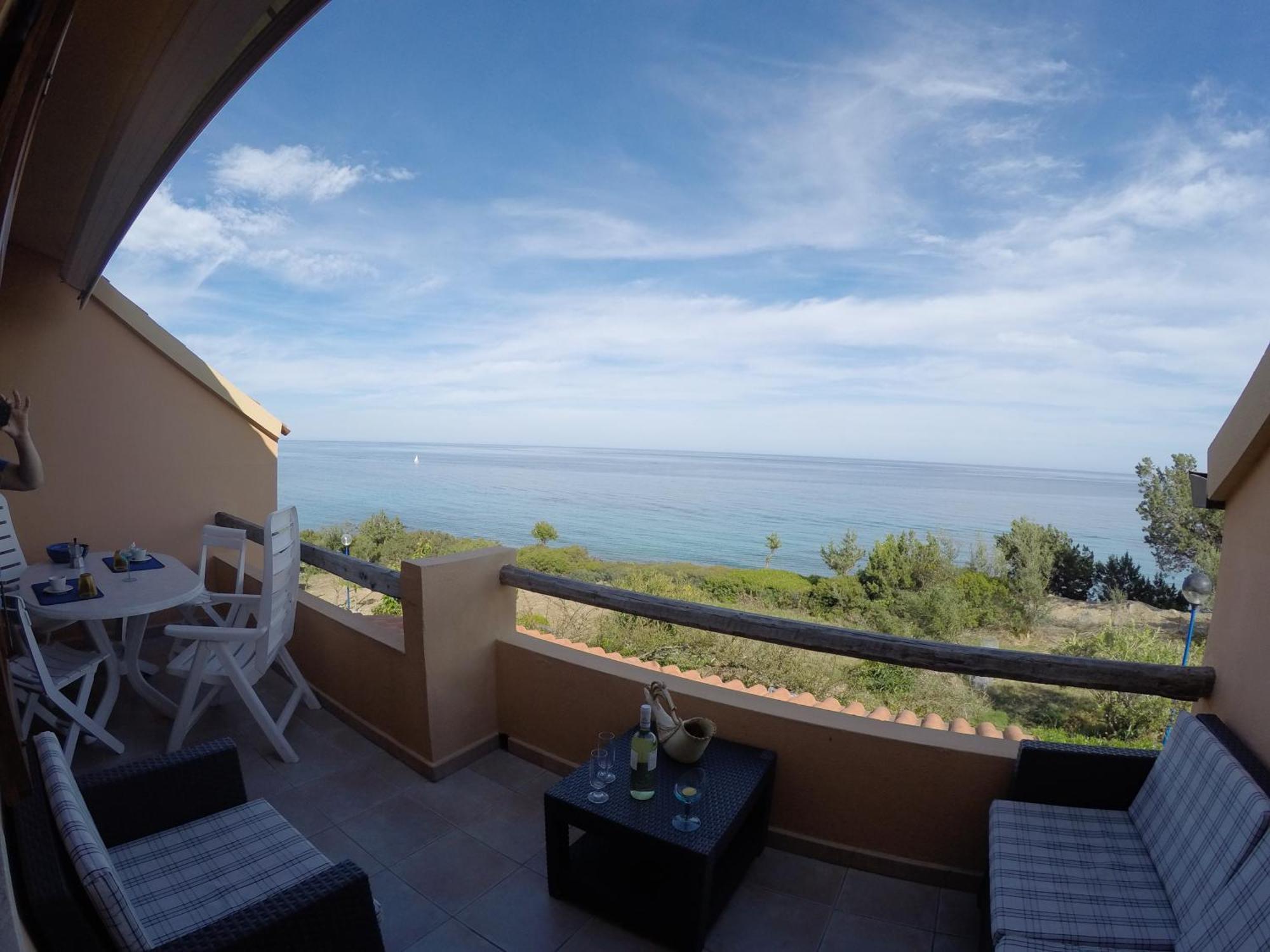 Casa Luisa Apartment Кала Гононе Екстериор снимка